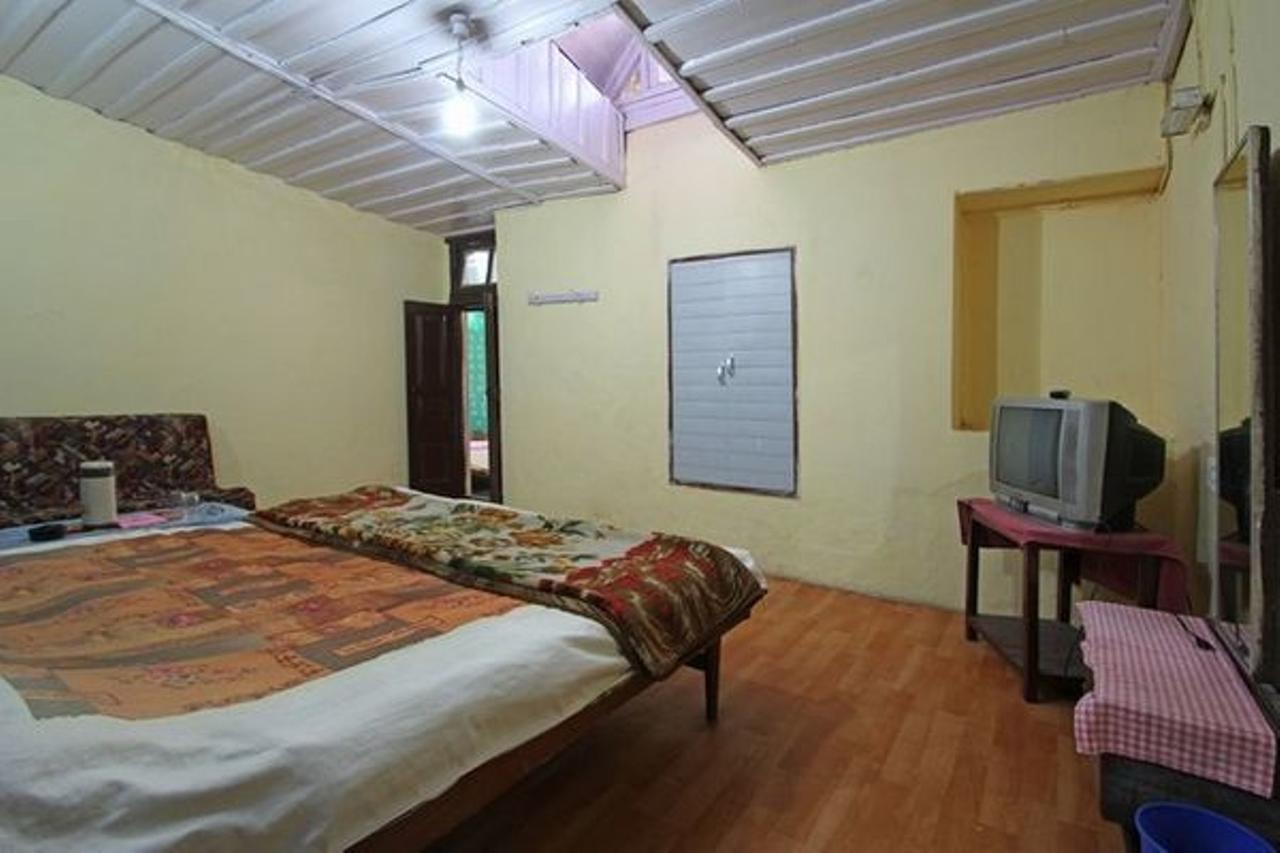 Hotel Walnut Grove Mussoorie Esterno foto