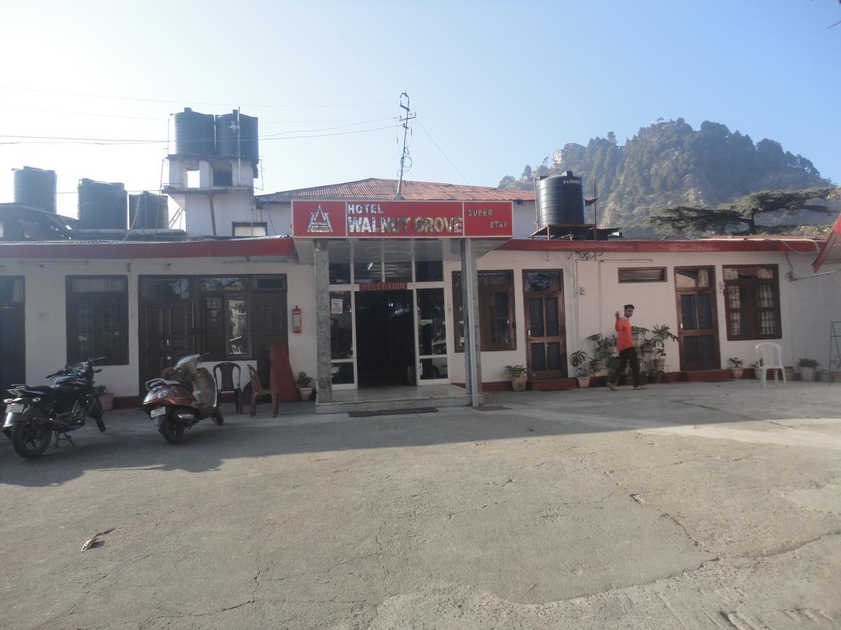 Hotel Walnut Grove Mussoorie Esterno foto